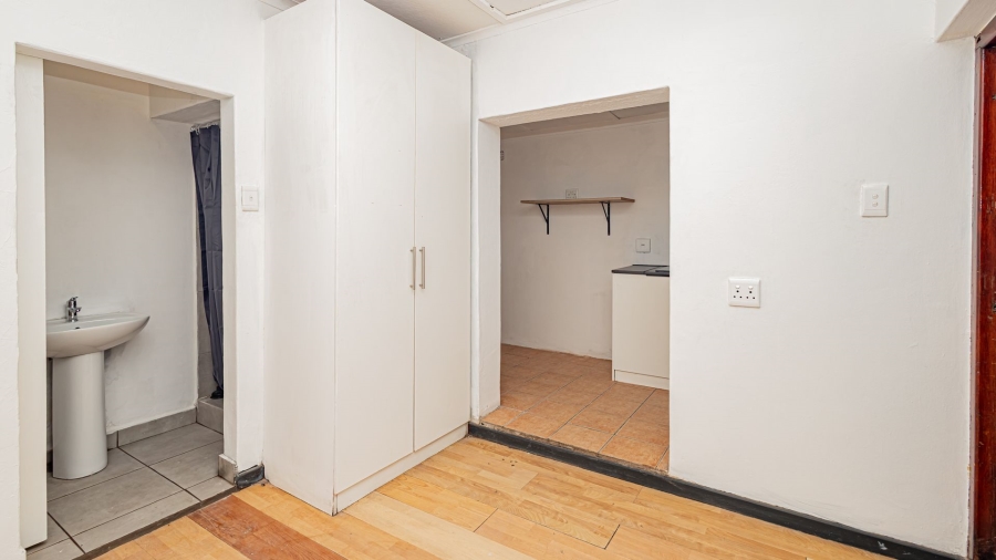 11 Bedroom Property for Sale in Richmond Estate Western Cape